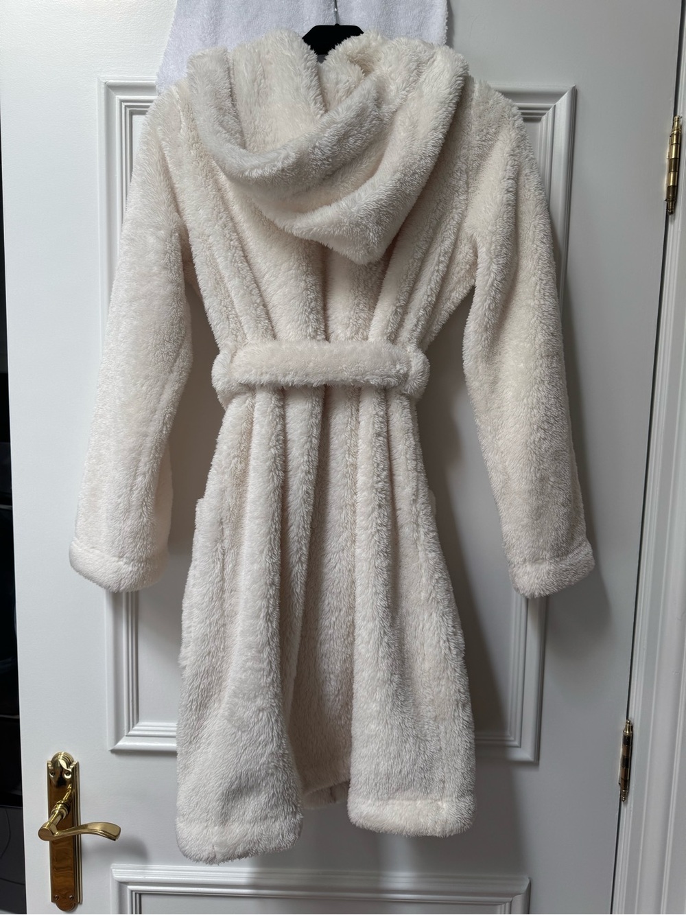 UGG Cream Plush Hooded Robe with Logo Tag - Picture 2 of 3